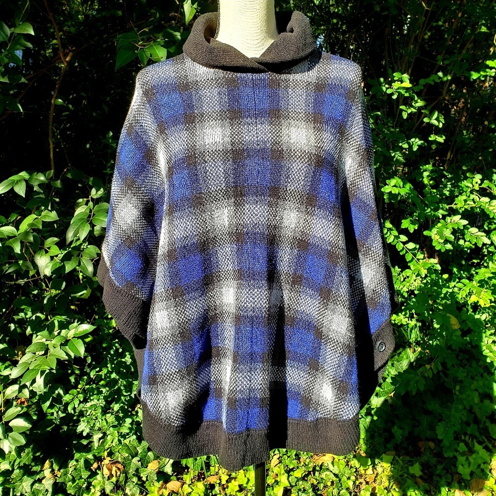 Talbots Plaid Poncho Small /  Medium Cotton